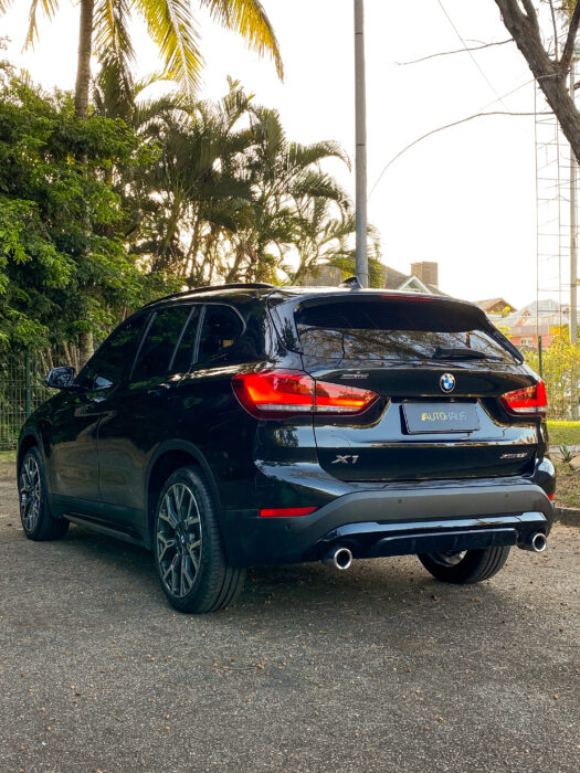 BMW X1 2020 completo