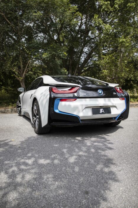 BMW i8 2015 completo