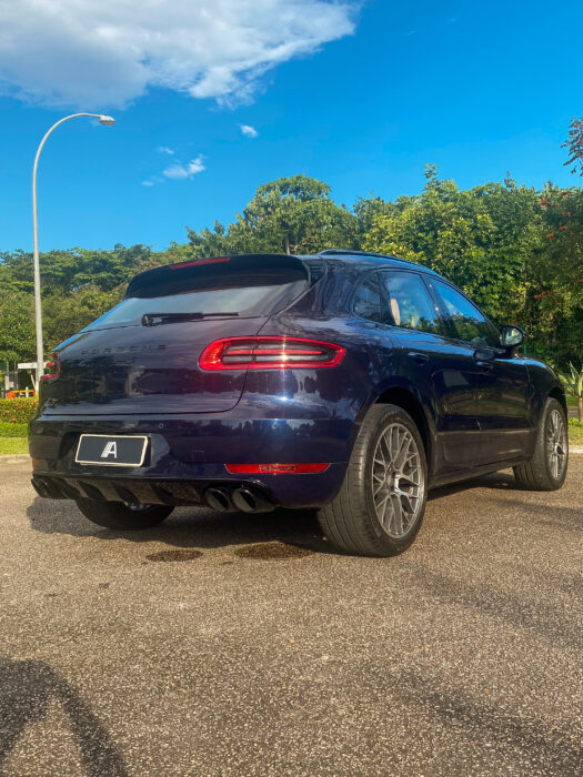 PORSCHE MACAN 2018 completo