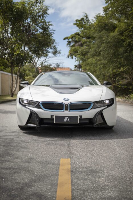 BMW i8 2015 completo