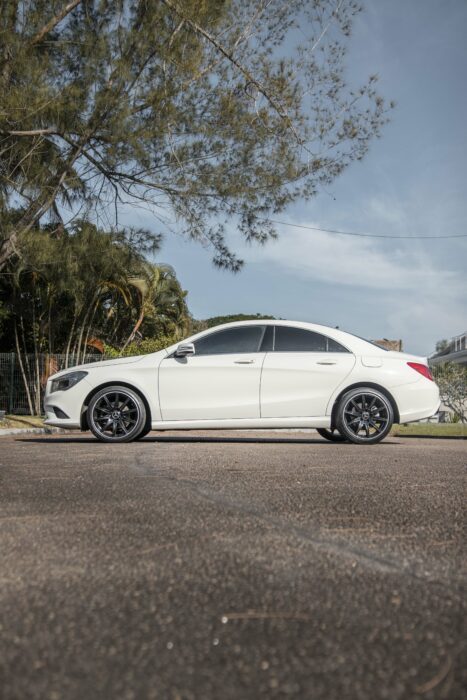 MERCEDES-BENZ CLA 200 2016 completo