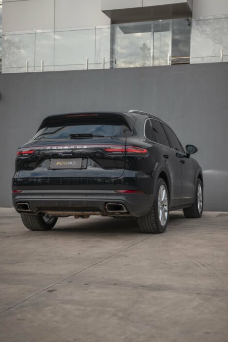 PORSCHE CAYENNE 2019 completo