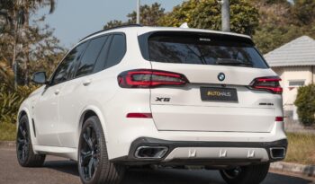 BMW X5 2022 completo