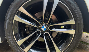 BMW 320i 2018 completo