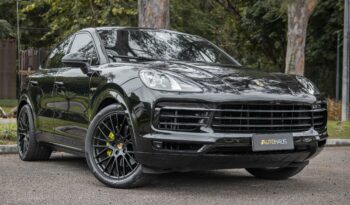 PORSCHE CAYENNE 2021 completo