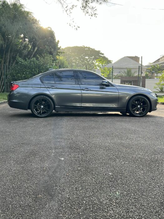 BMW 320i 2014 completo