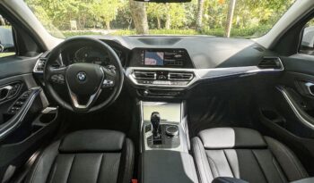 BMW 320i 2022 completo