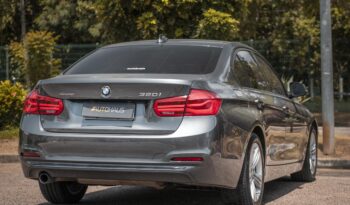 BMW 320i 2016 completo