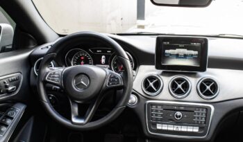 MERCEDES-BENZ CLA 200 2018 completo