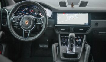 PORSCHE CAYENNE 2019 completo