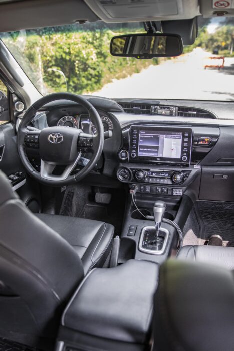 TOYOTA HILUX 2022 completo