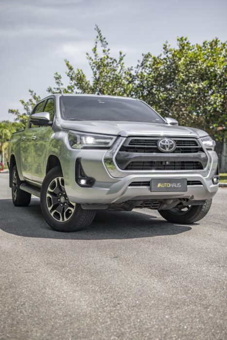 TOYOTA HILUX 2022 completo