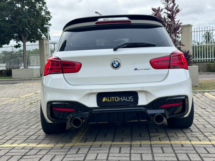 BMW M 140 2019 completo