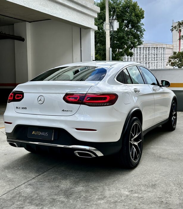 MERCEDES-BENZ GLC 300 2023 completo