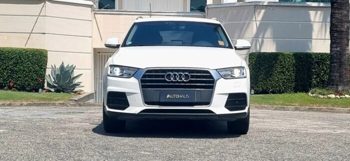 AUDI Q3 2018 completo