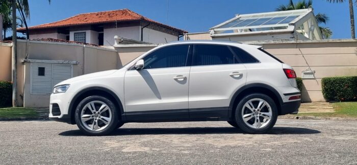 AUDI Q3 2018 completo