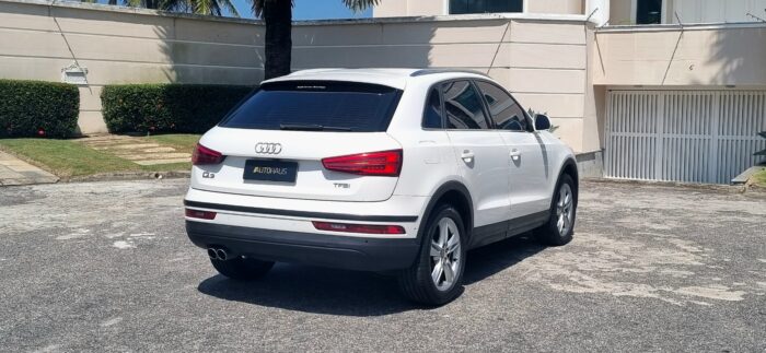 AUDI Q3 2018 completo