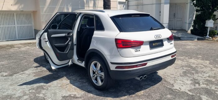 AUDI Q3 2018 completo