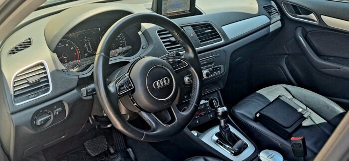 AUDI Q3 2018 completo