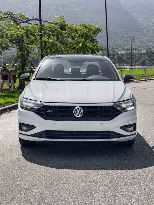 VOLKSWAGEN JETTA 2018 completo