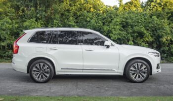 VOLVO XC90 2022 completo