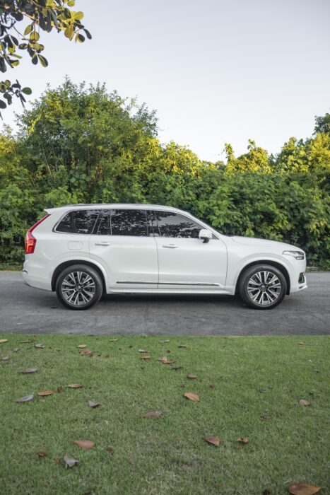 VOLVO XC90 2022 completo