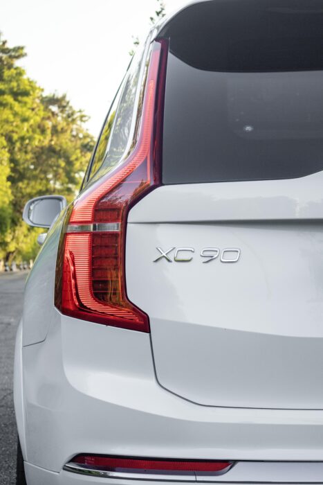 VOLVO XC90 2022 completo