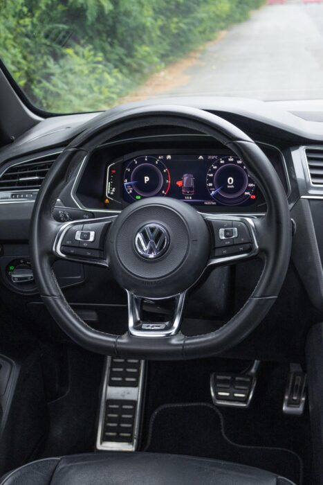 VOLKSWAGEN TIGUAN 2020 completo