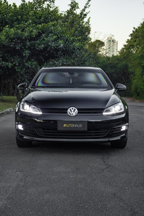 VOLKSWAGEN GOLF 2015 completo