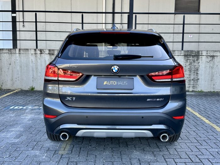 BMW X1 2020 completo