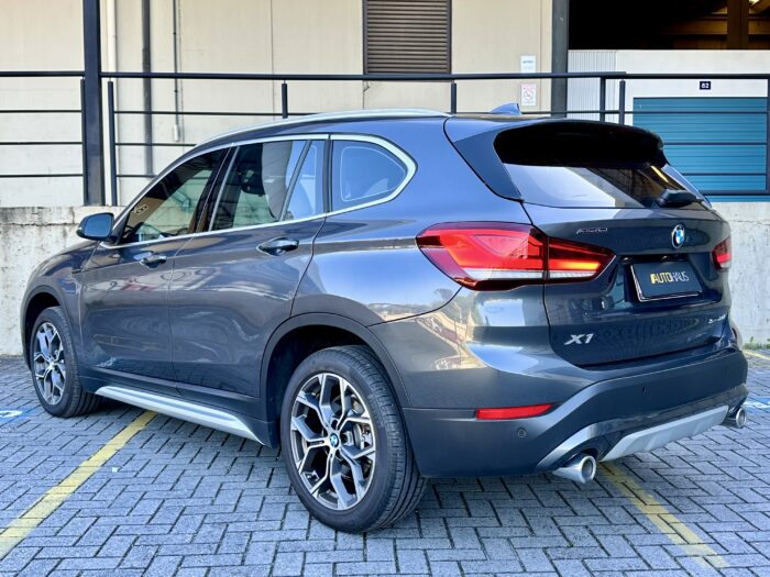 BMW X1 2020 completo