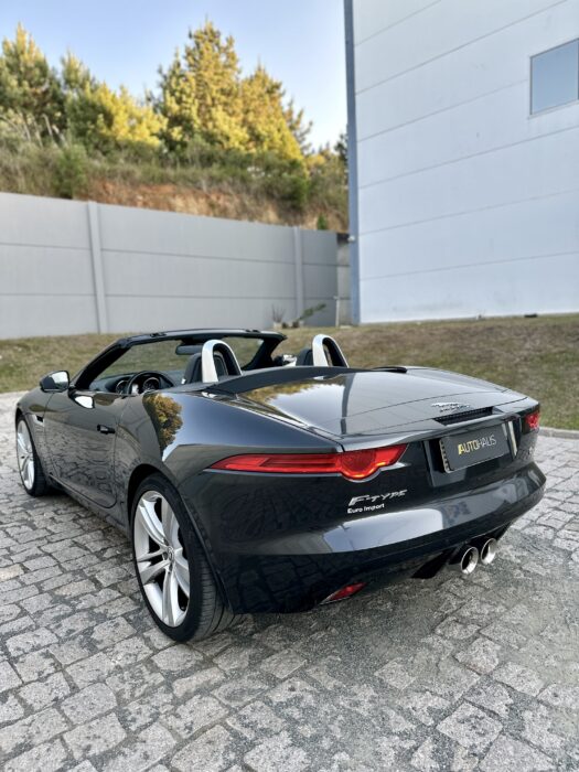 JAGUAR F-TYPE 2014 completo