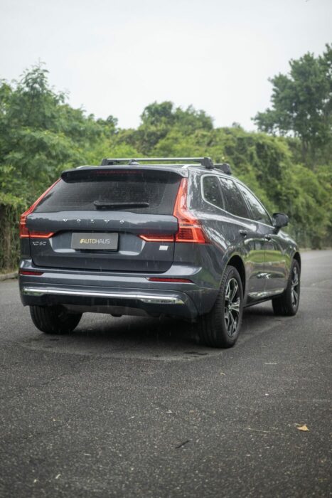 VOLVO XC60 2022 completo