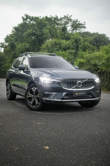 VOLVO XC60 2022 completo