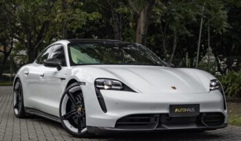 PORSCHE TAYCAN TURBO S 2021 completo