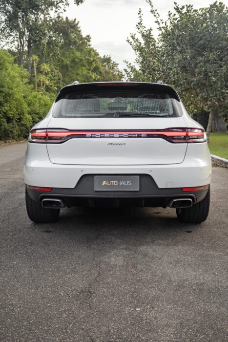 PORSCHE MACAN 2021 completo