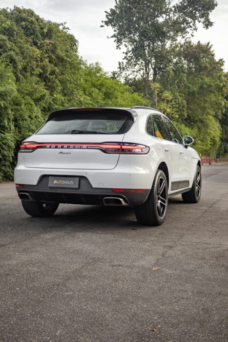 PORSCHE MACAN 2021 completo