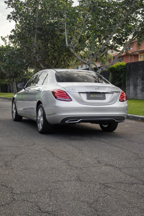 MERCEDES-BENZ C180 2015 completo