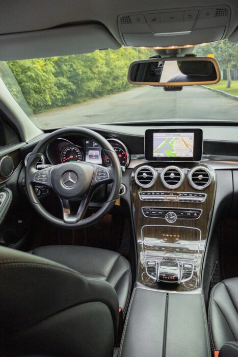 MERCEDES-BENZ C180 2015 completo