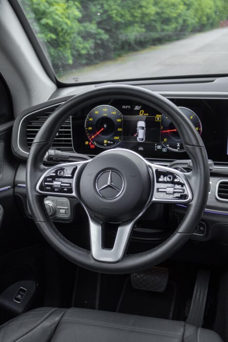 MERCEDES-BENZ GLE 400 2022 completo