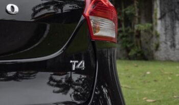 VOLVO V40 2019 completo