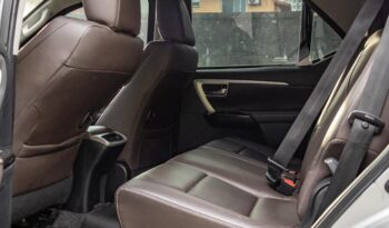 TOYOTA HILUX SW4 V6 2016 completo