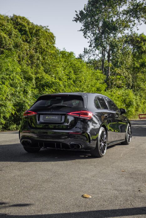 MERCEDES-BENZ A 35 AMG 2020 completo