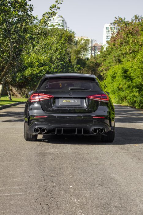 MERCEDES-BENZ A 35 AMG 2020 completo