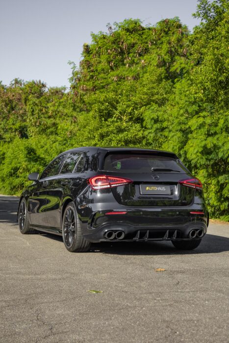 MERCEDES-BENZ A 35 AMG 2020 completo