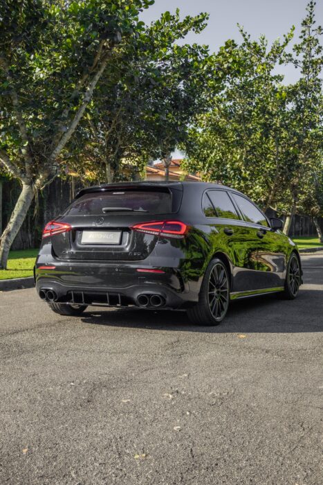 MERCEDES-BENZ A 35 AMG 2020 completo