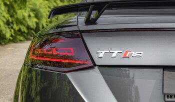 AUDI TTRS 2018 completo