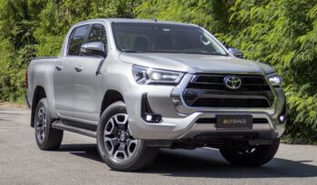 TOYOTA HILUX 2021 completo