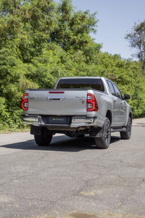 TOYOTA HILUX 2021 completo