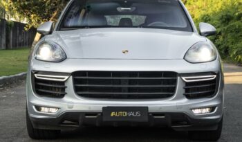 PORSCHE CAYENNE 2016 completo